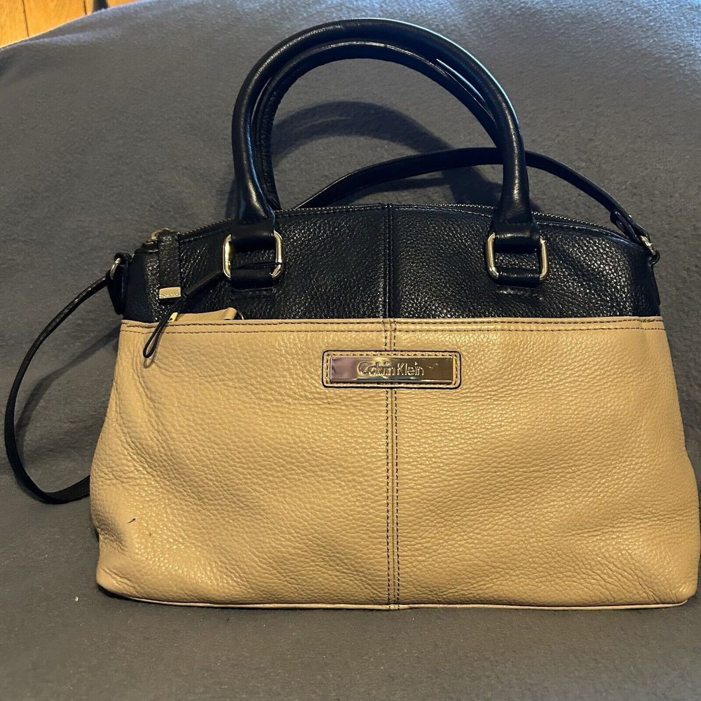 Calvin Klein Purse‎ Handbag Shoulder Bag  Satchel Tan Black Leather Butter Soft